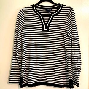 Lands End size S split neck tunic cotton sweater. Like new condition!